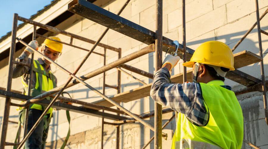 Professional fairlawn roofing services in New Waverly, TX